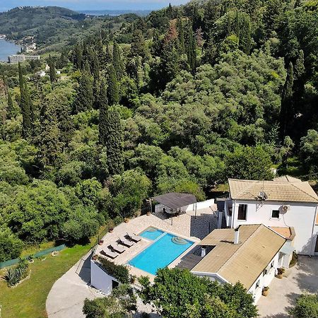 Villa Boukari Chlomos 外观 照片