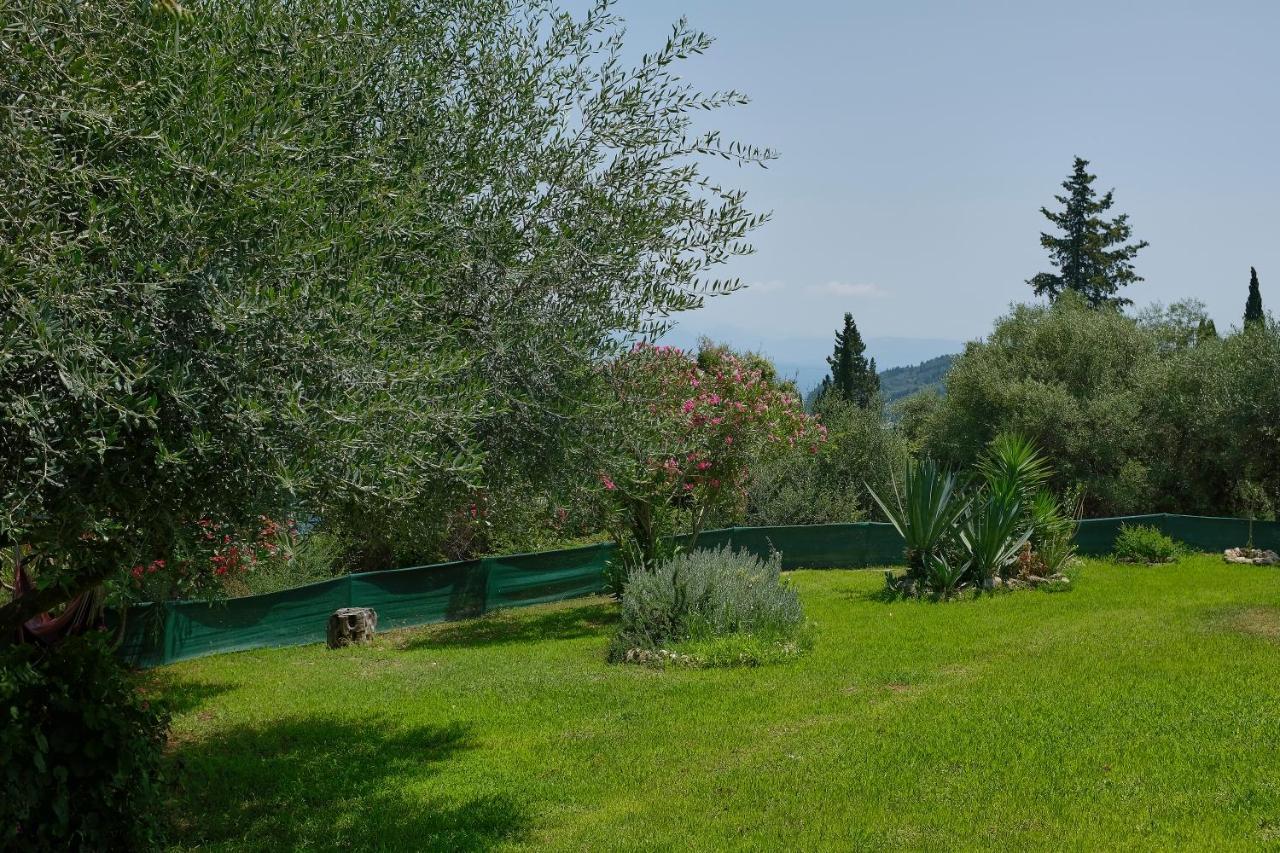 Villa Boukari Chlomos 外观 照片