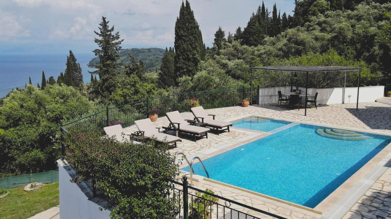 Villa Boukari Chlomos 外观 照片