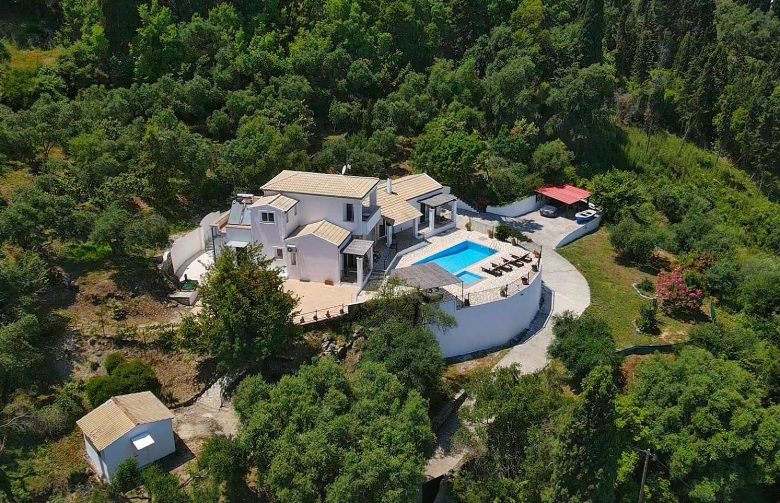 Villa Boukari Chlomos 外观 照片