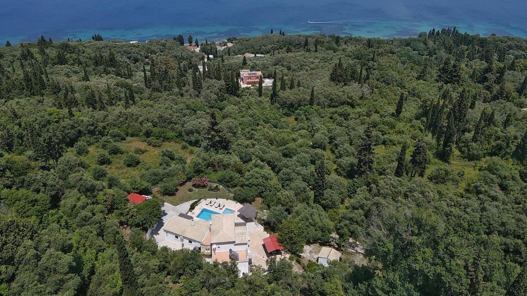 Villa Boukari Chlomos 外观 照片